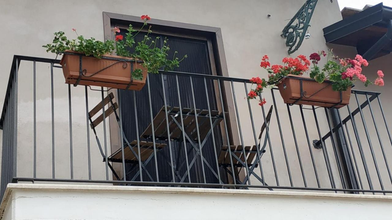 "Il Casaletto" Agriturismo Moderno, Vista Panoramica E Cibo Spettacolare- Scurcola Marsicana Dış mekan fotoğraf